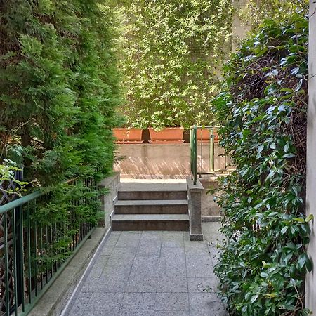 Casa Albertina Grazioso Appartamento Vicino Alla Stazione Monza Ngoại thất bức ảnh