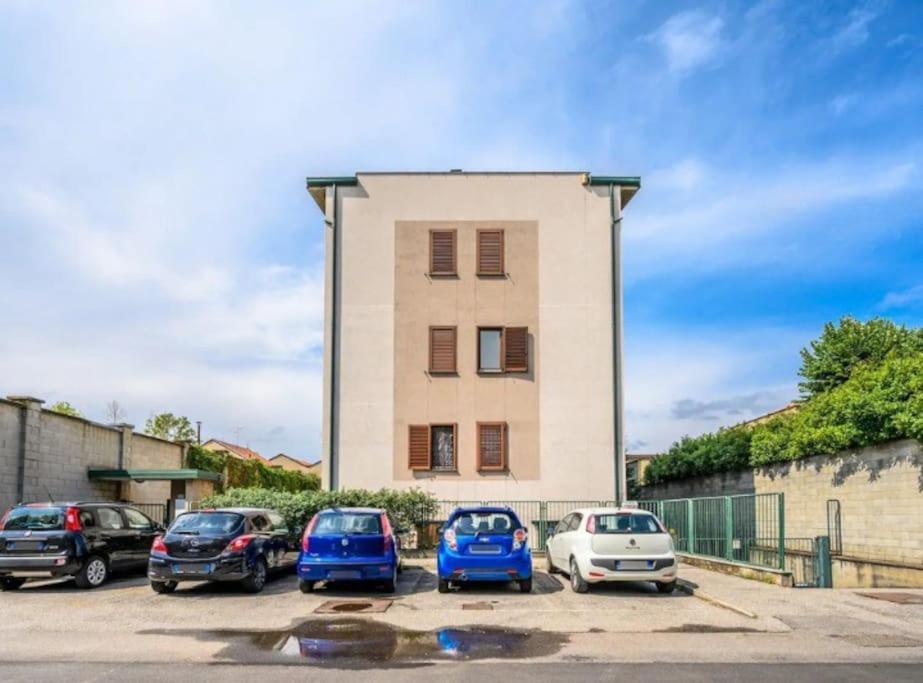 Casa Albertina Grazioso Appartamento Vicino Alla Stazione Monza Ngoại thất bức ảnh